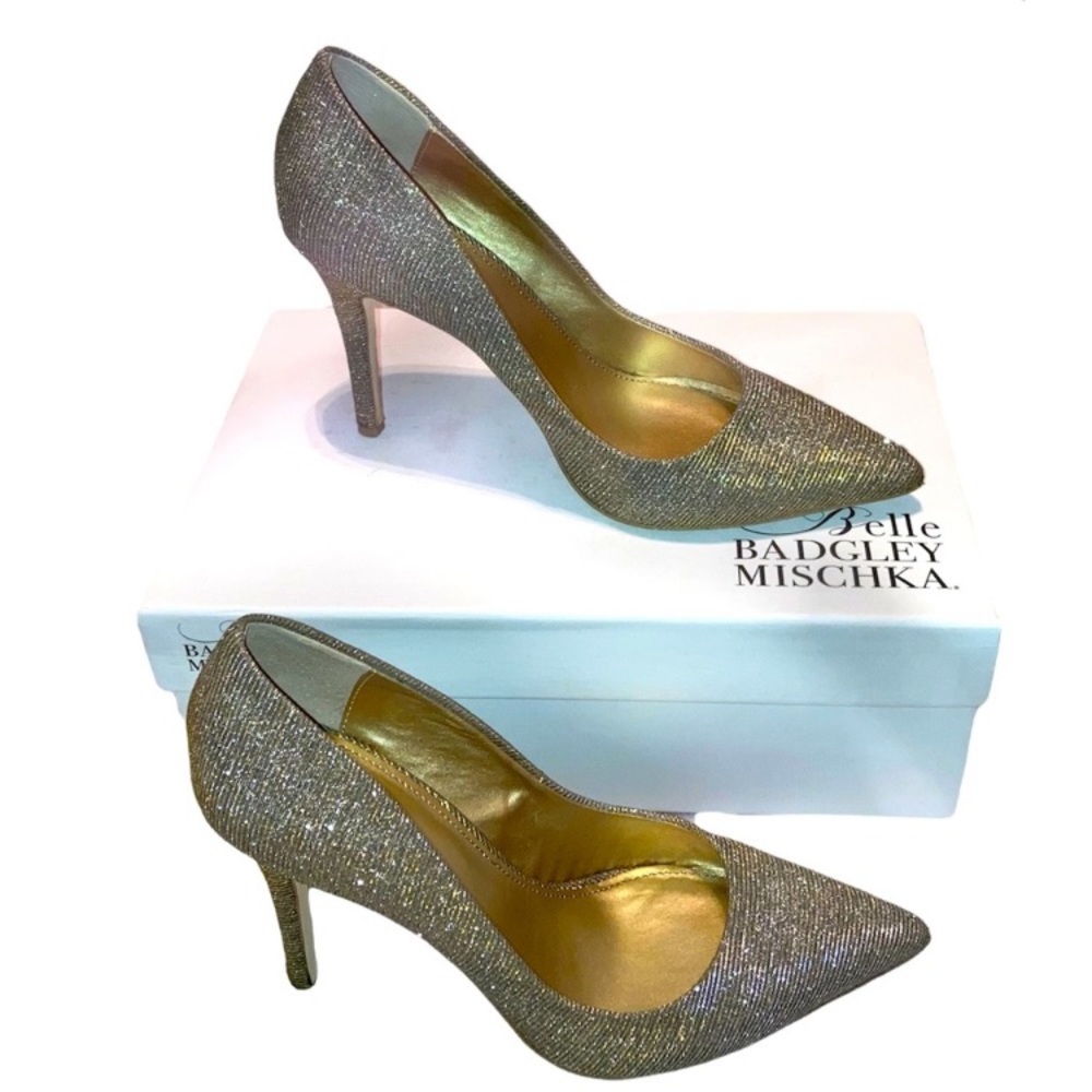 Belle Badgley Mischka Eleanora II gold shimmery heels size 9